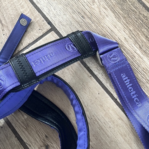 Lululemon Triumphant Purple Ruffled Gym Tote Duffel Travel Handbag Shoulder Bag - Picture 5 of 14